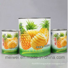 Canned Pineapple in Light Syrup